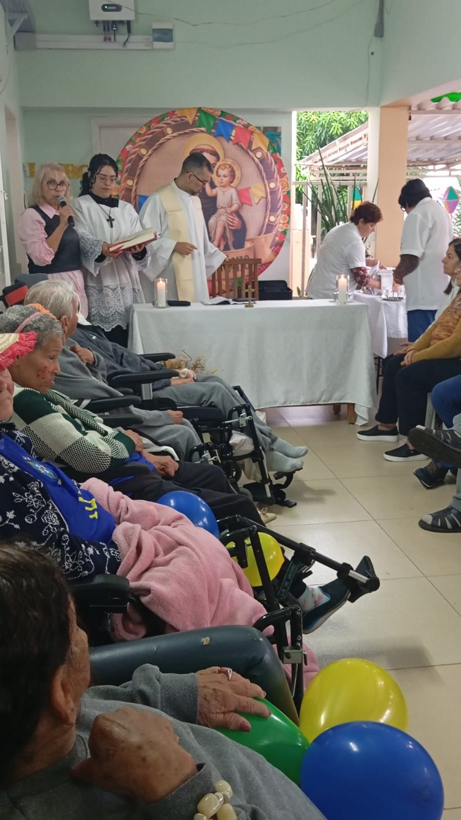 Missa celebrada no Lar com os residentes