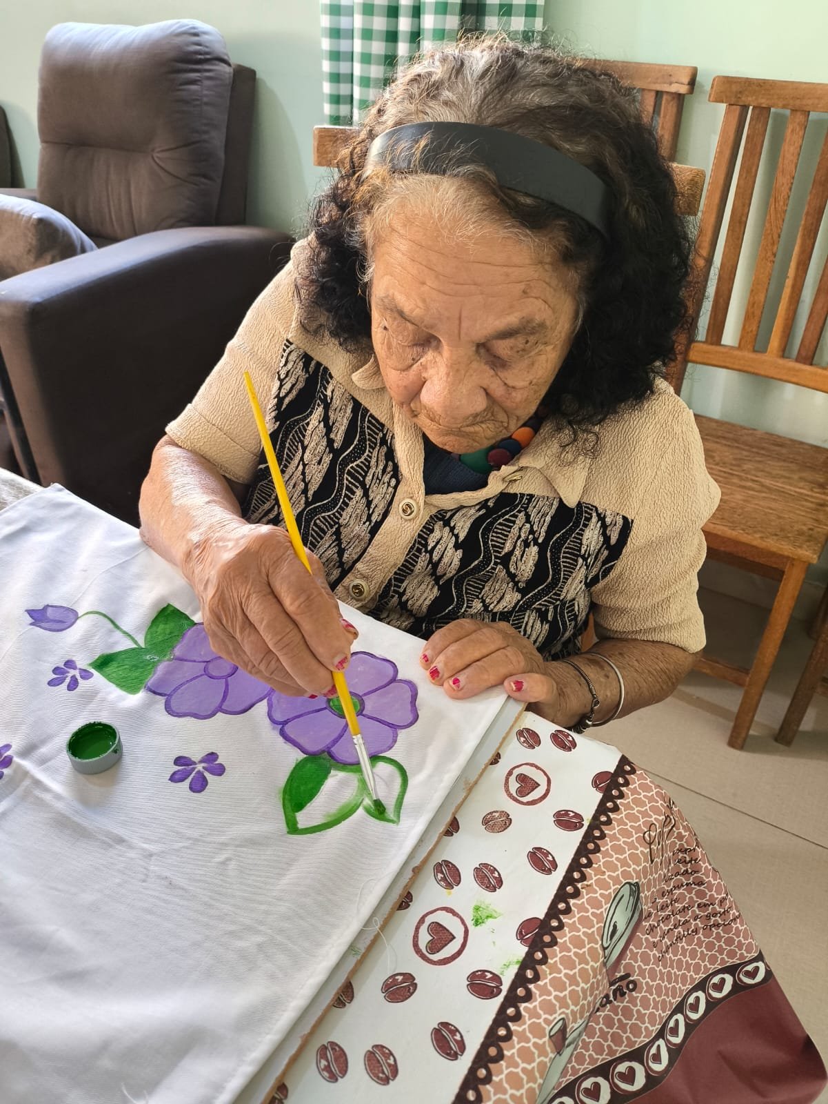 Pintura de flores feita com cuidado
